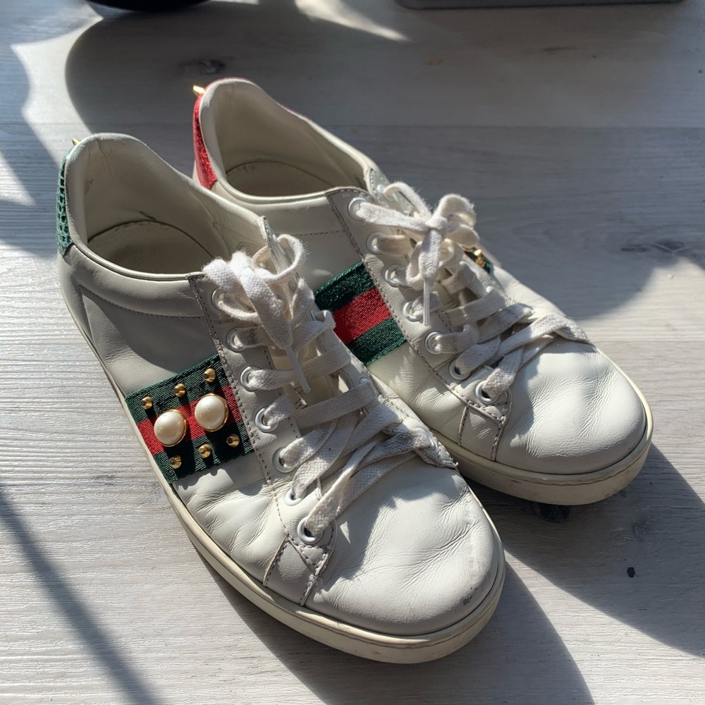 Gucci Women sneakers size 39
